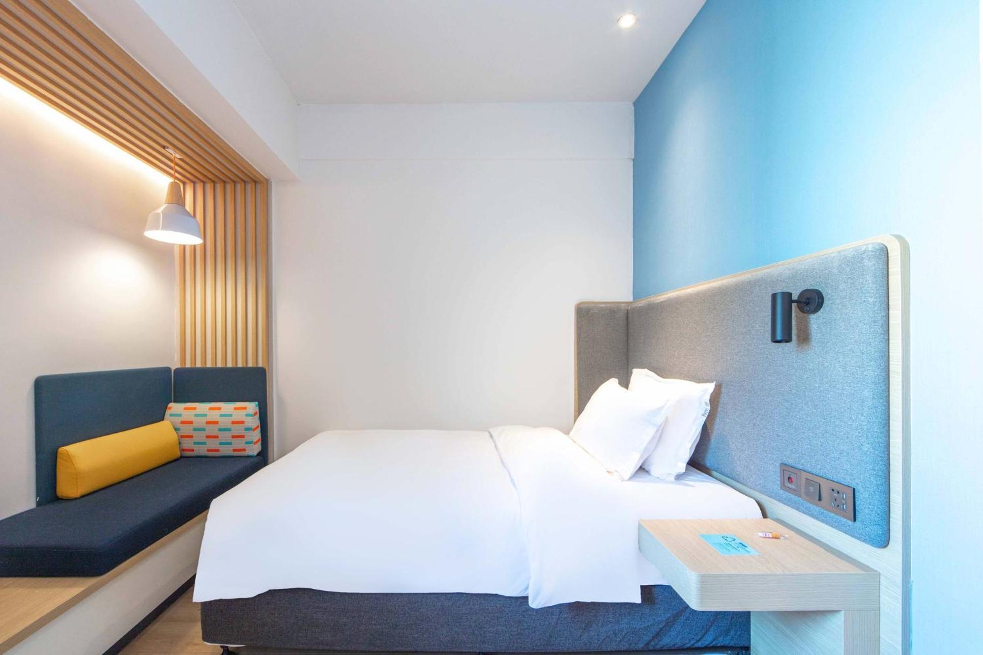 Holiday Inn Express Shanghai Pudong Airport By Ihg Luaran gambar