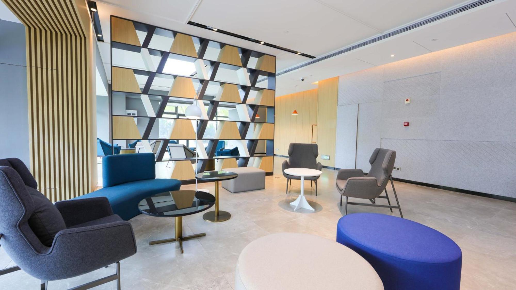Holiday Inn Express Shanghai Pudong Airport By Ihg Luaran gambar