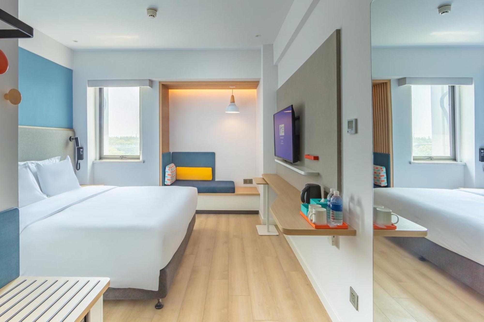 Holiday Inn Express Shanghai Pudong Airport By Ihg Luaran gambar