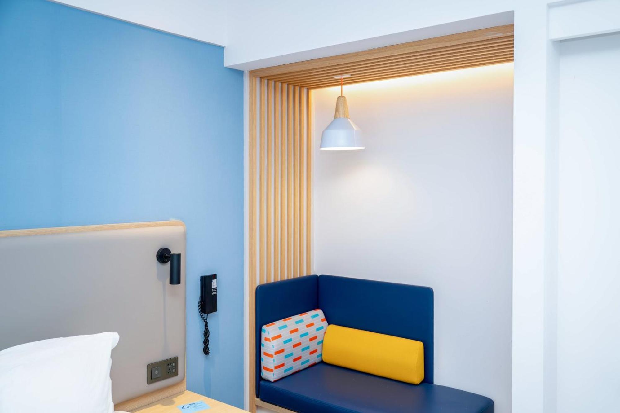 Holiday Inn Express Shanghai Pudong Airport By Ihg Luaran gambar